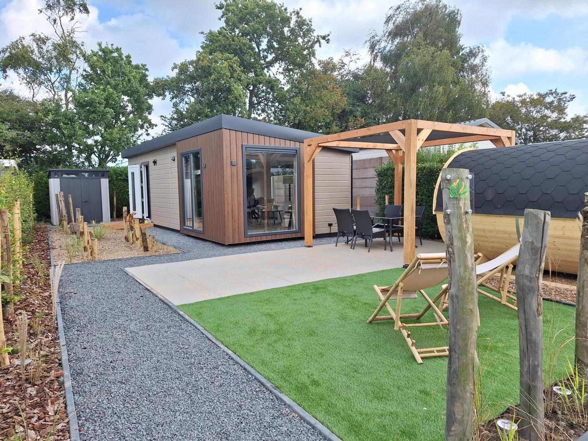 'Relax Lodge Sea' - Wellness Lodge In Zeeland - Private Sauna - Airco - Garden - Outdoor Swimming Pool - Free Wifi, Towels & Bed Linen Heinkenszand Kültér fotó